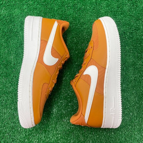 Nike Air Force 1 LV8 2 GS Sportswear Shoes Orange White DX1656-800 VNDS Size 6 - Picture 5 of 7